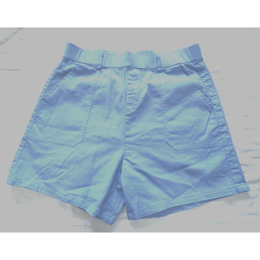 WOMENS PULL ON WOMENS SHORTS SIZE L